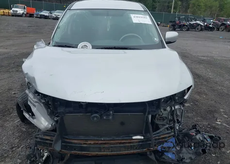 2016 Nissan Rogue S из США, поврежденный, VIN KNMAT2MV5GP625234